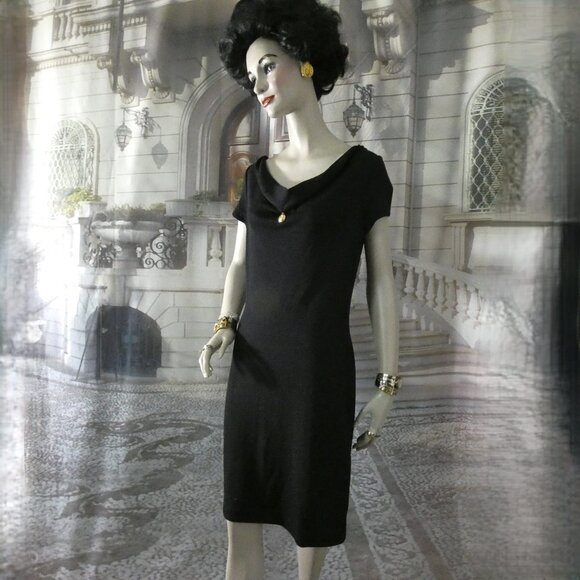 St. John Caviar Black Cocktail Dress Size 8 Elegant Vertical Santana Knit - Picture 2 of 9